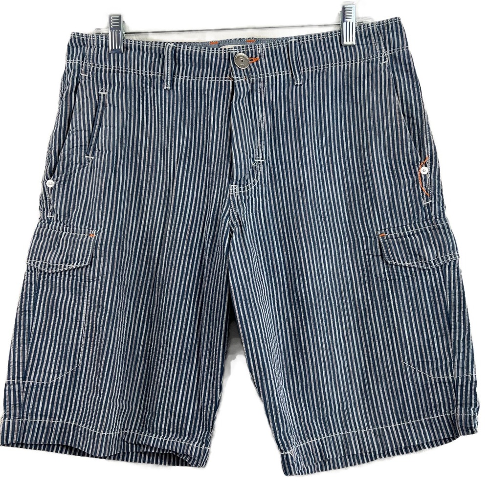 Tommy Bahama Men's Flat Front Shorts Blue Gray Striped Size 32